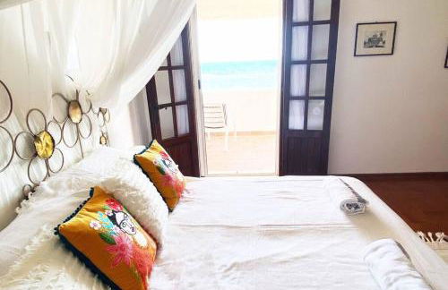 Paradise Beachfront Villa, Porto Columbu, Sardinia - Foto 15