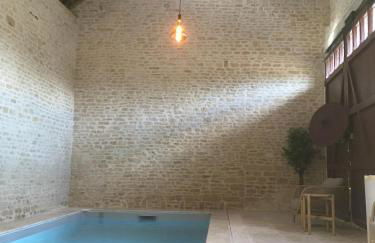 Maisonnette de charme - Piscine intérieure privée chauffée en option - Photo 2