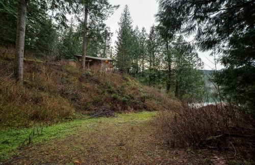 83MF - Lakeside - Hot Tub - WIFI - BBQ - Dock - Sleeps 4 NO PETS - Foto 48