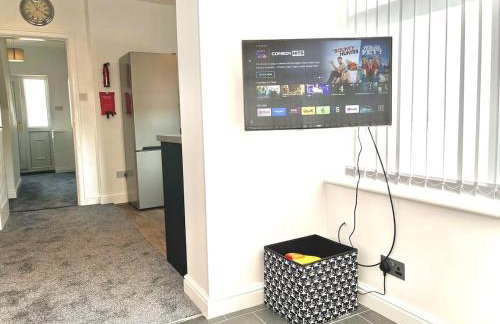 Ideal 4 Bed Home sleeps 7 Nr Middlebrook Stadium - Foto 29