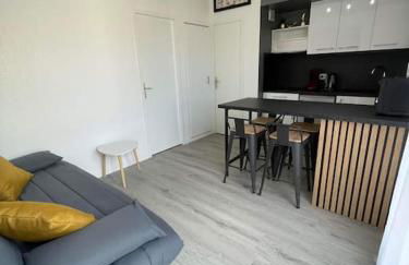 T2 Familiaux - Confort & Plage à Pied - Foto 3