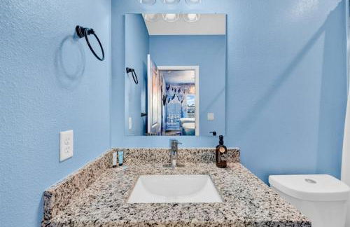 Comfortable 4 bedroom 4 bath Home Near Disney - Foto 15