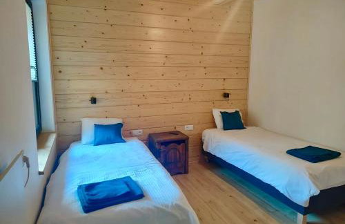 Dzika Dziura z jacuzzi - Foto 55