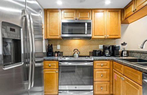 Ola Grande - Beachside Condos with Pool next to Cocoa Beach Pier - Foto 50