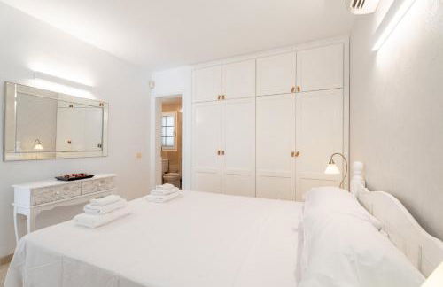 La Caleta Luxury Seaside Villa with 3 Bedrooms and Private Pool - Foto 30