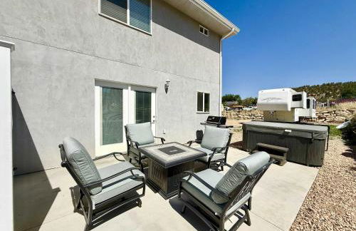 Townhome in Glendale UT near Zion with hot tub - Foto 2