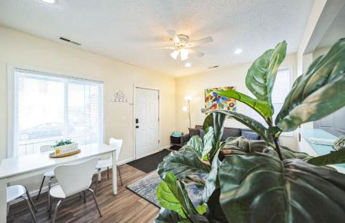 Charming Getaway on Ash St- Minutes from Cinci - Photo 6