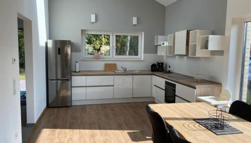 Schönes Ferienhaus mit Sauna am Harkebrügger See in der Nähe von Oldenburg - Foto 4