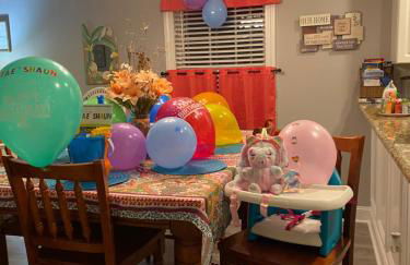 First Class Treatment Luxurious end unit Patio Pool Restaurant Bar on premises Steps away from Everything else! Spacious Condo Stocked with all You Need! - Foto 76