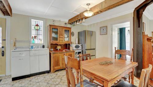 Timeless Pineview Cottage Hot Tub & Pet Friendly - Foto 4