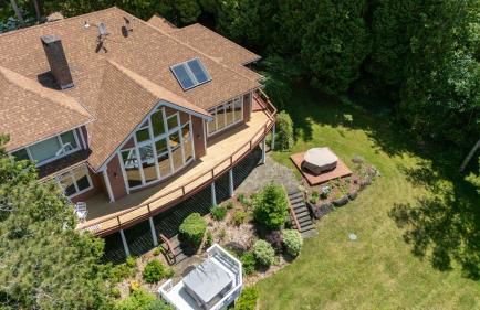 Rustic-modern Lake House in Milton Near Burlington and Eagle Mountain - Foto 4