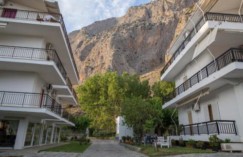 Philoxenia Apartments - Photo 2