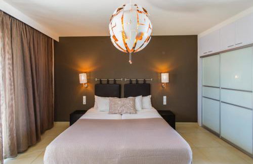 Cosmos Hotel - Photo 16