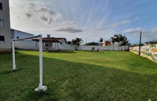 Apto na Praia João Rosa com vista Panorâmica para o Mar! 2 quartos, 2 camas de casal - Foto 23