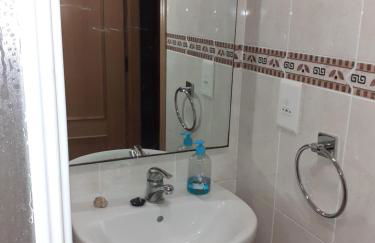 Amanecer marino, solo a 5 minutos andando de la playa - Photo 11