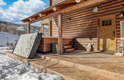 Ski and Ride Mountain Haus - Hot Tub, Fire Pit, Game Room & Deck - Foto 61