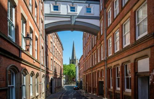 Cosy 2 Bed Retreat with FREE Secure Parking - Foto 15