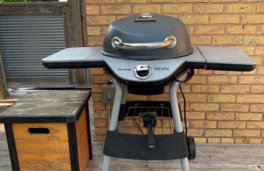 THE LOFT 3 level urban cabin with a HUGE patio! - Foto 74