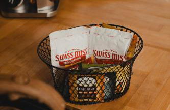 Cabin Minutes to Mt Rainier - EV, HotTub, 2 Queen and Twin - Photo 36