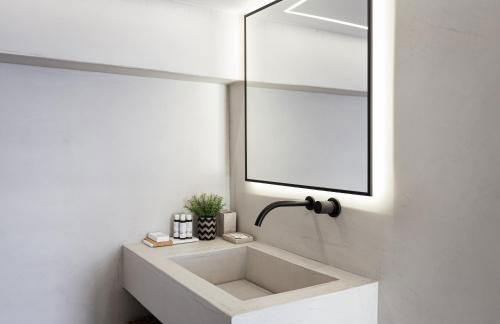 Saronida Hills - Photo 35