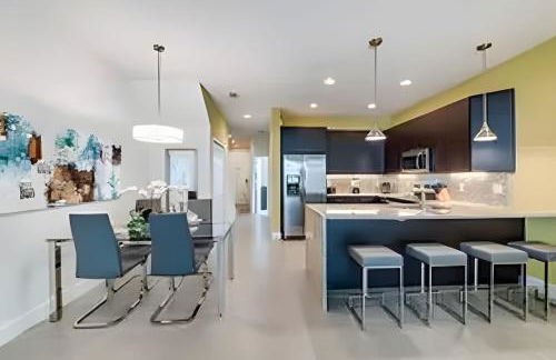 Charming Townhome With Private Pool Near Disney - Foto 18