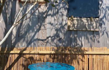 Bohémienne regarde la mer. - Foto 15