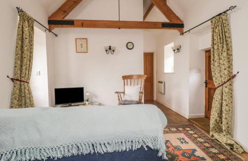 High Park Barn - Photo 5