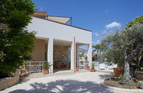 Villa Zamia con piscina - Foto 36