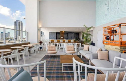 Contemporary Comfort Rooftop Views & Full Kitchen - Foto 48