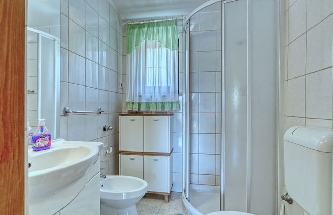 Apartment 1644 - Photo 36