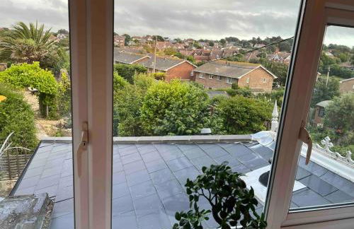 Coastguard Cottage - Photo 2