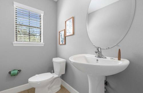 Sunny Summer in FL - Relax in a TownHome by Disney! - Foto 29