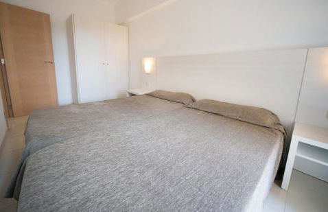 Apartamentos Embat - Photo 13