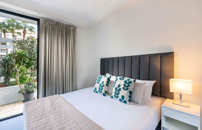 Mantra Coolangatta Beach - Photo 60