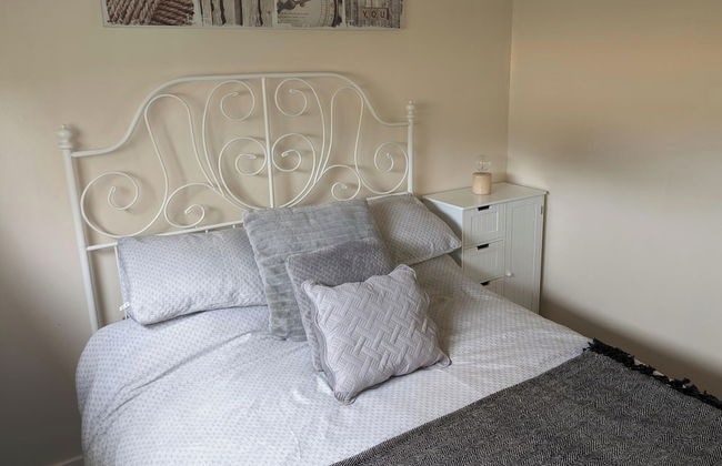 2 Bed Chalet - Sleeps 5 - Free Parking - Tv - Foto 1