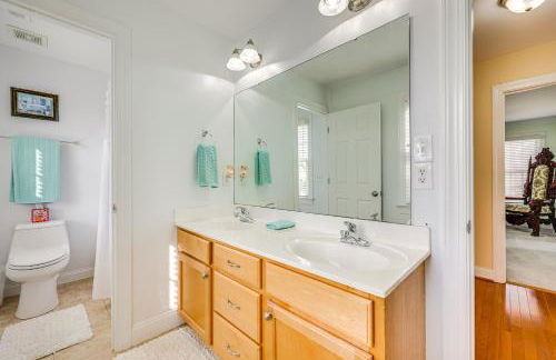 Less Than 9 Mi to Dtwn Raleigh Family Home with Pool Access - Foto 17