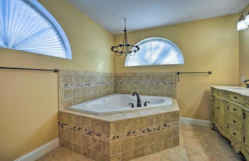 St Joseph Family Home Less Than 1 Mi to Silver Beach - Foto 18