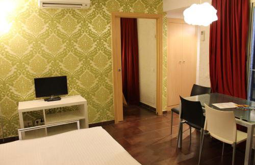 Apartaments Ciutat Vella - Foto 77