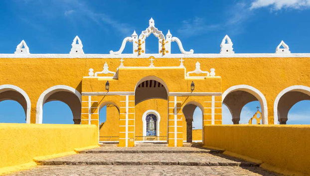 Excursion à Chichén Itzá, Izamal et au cénote Yokdzonot