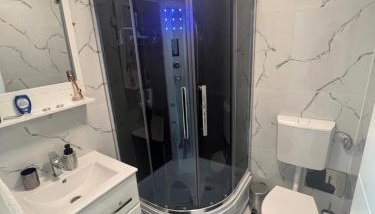 Apartman Paola - massage chair- 0-24 self check IN OUT- Županja - Foto 3