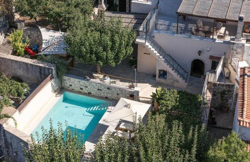 Captain's Hyatt - Photo 37