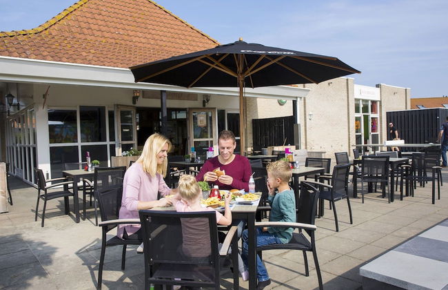 Spacious Holiday Home in Renesse near North Sea - Photo 10