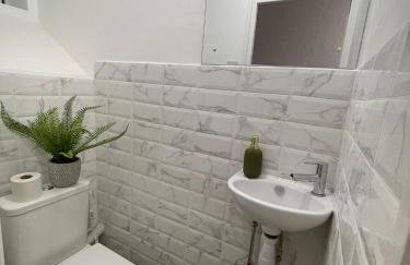 2BD CanaryWharf Mile End Private Balcony FREE Parking - Foto 26