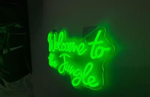 Balneo & Ciné - Jungle Touch - Direct Genève - Gare Bellegarde - Foto 2