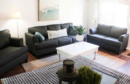 Newly Renovated 2-Bed near Downtown-North Shore - Foto 26