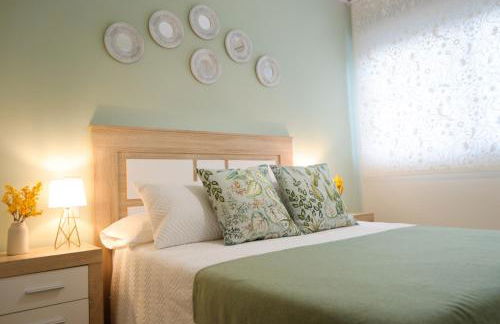 Confort a un paso del Casco Histórico, parking gratis en el mismo edificio - Foto 1