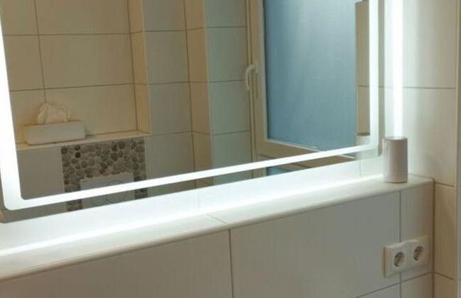 Birklund Modern Retreat - Photo 14