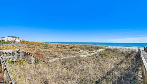 Waterfront Gem with Balcony in Garden City - Foto 3