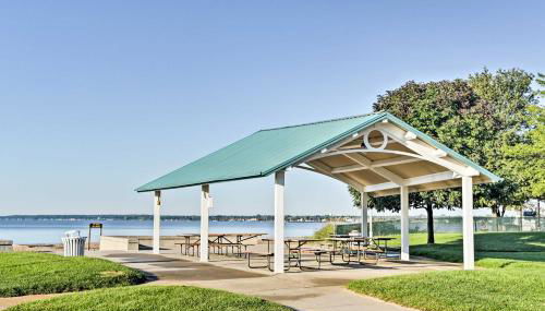 Lake Views and Grill Walk to Lake Huron and Dtwn - Foto 5