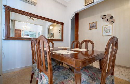 Retro 2-Bdrm House Near Metro in Heraklion by ΜΡS - Foto 34